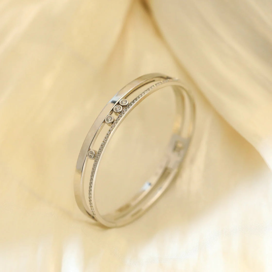 [Okajuri Jewelry]Move Romane Diamond Bangle Bracelet