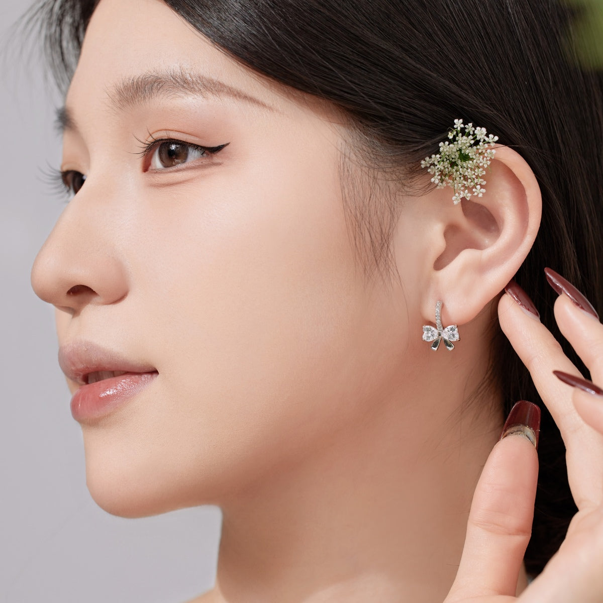 [Okajuri Jewelry]Exquisite Earrings With Heart-Shaped Bow Design