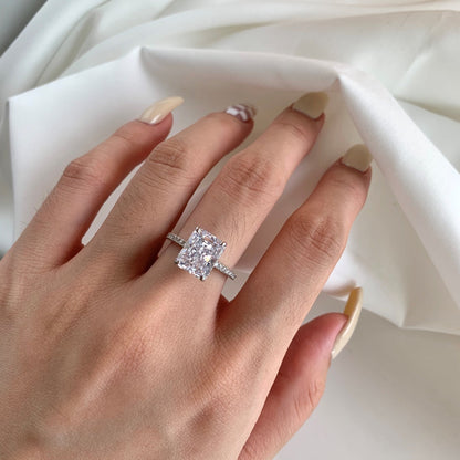 [Okajuri Jewelry]4.0 Carat Luxurious Engagement Ring