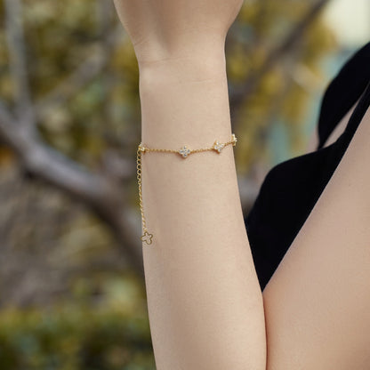 [Okajuri Jewelry]Four-Leaf Clover Hollow Butterfly Bracelet