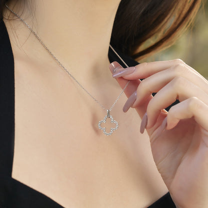 [Okajuri Jewelry]Four-Leaf Clover Hollow Design Exquisite Necklace
