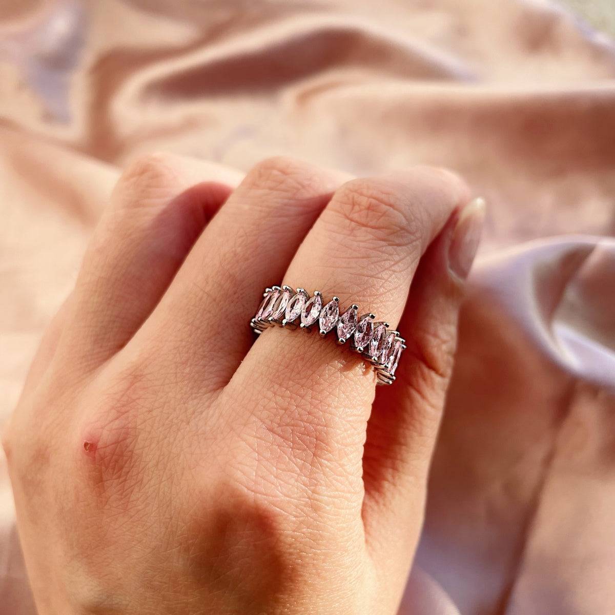 [Okajuri Jewelry]Gorgeous Marquise Cut Tennis Ring