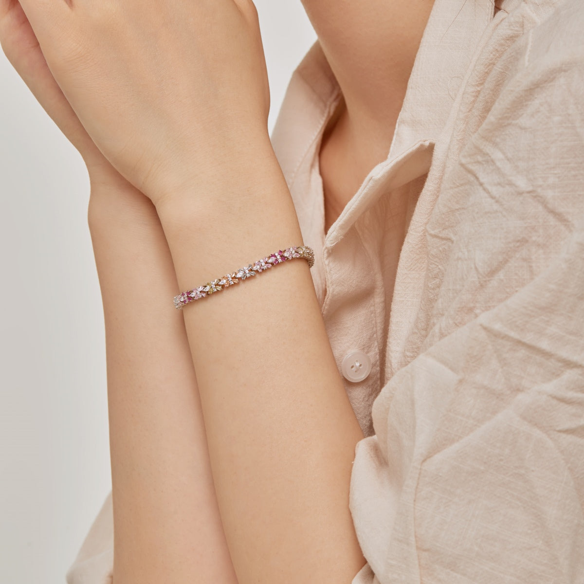 [Okajuri Jewelry]Unique Colorful Butterfly Shape Party Bracelet