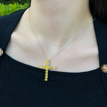 [Okajuri Jewelry]Radiant Cross Shape Necklace