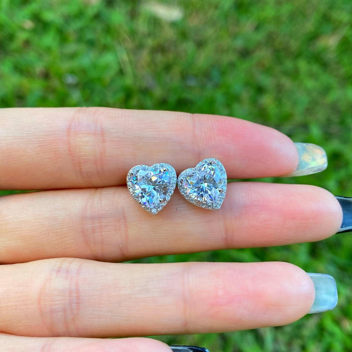 [Okajuri Jewelry]Sparkling Heart Shape Lover Earrings