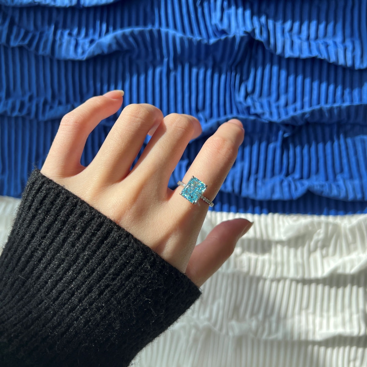 [Okajuri Jewelry]4.0 Carat Luxurious Engagement Ring