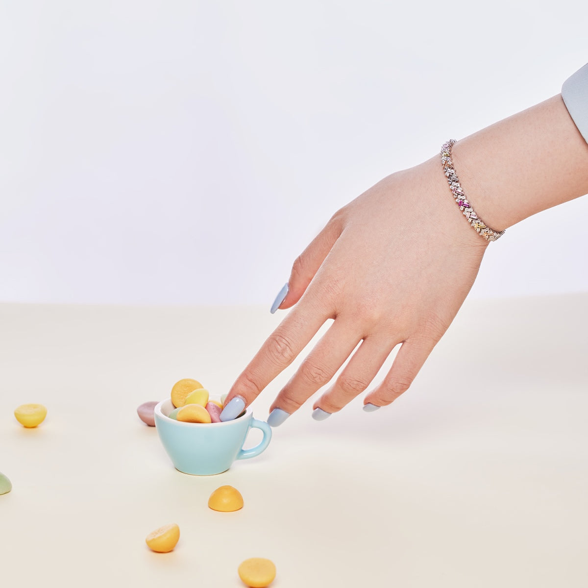 [Okajuri Jewelry]Dazzling Unique Multi Shape Daily Bracelet