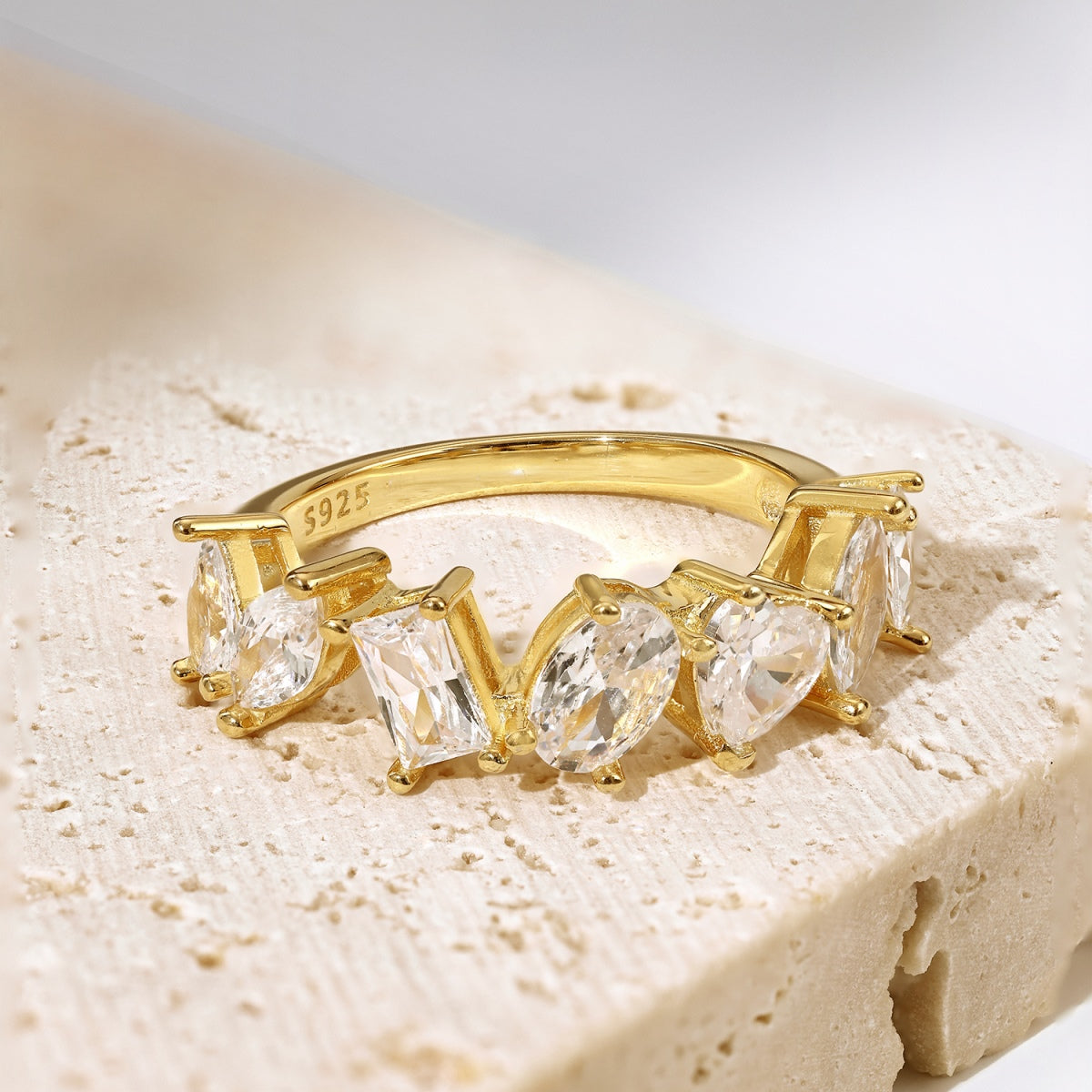 [Okajuri Jewelry]Delicate Multi Cut Ring