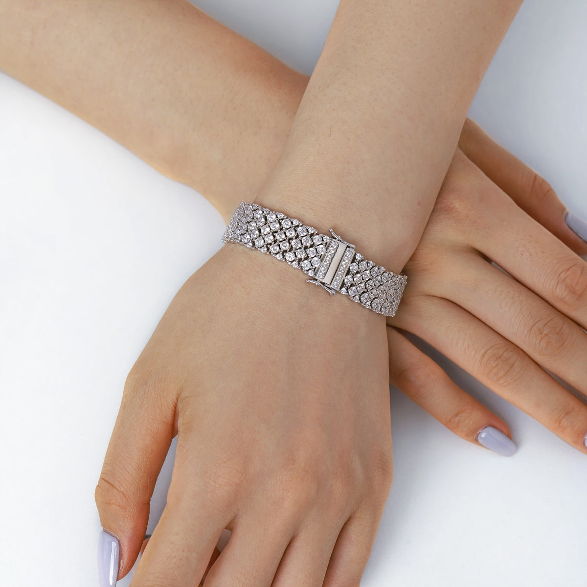 [Okajuri Jewelry]Ornate Elegant Round Cut Party Bracelet