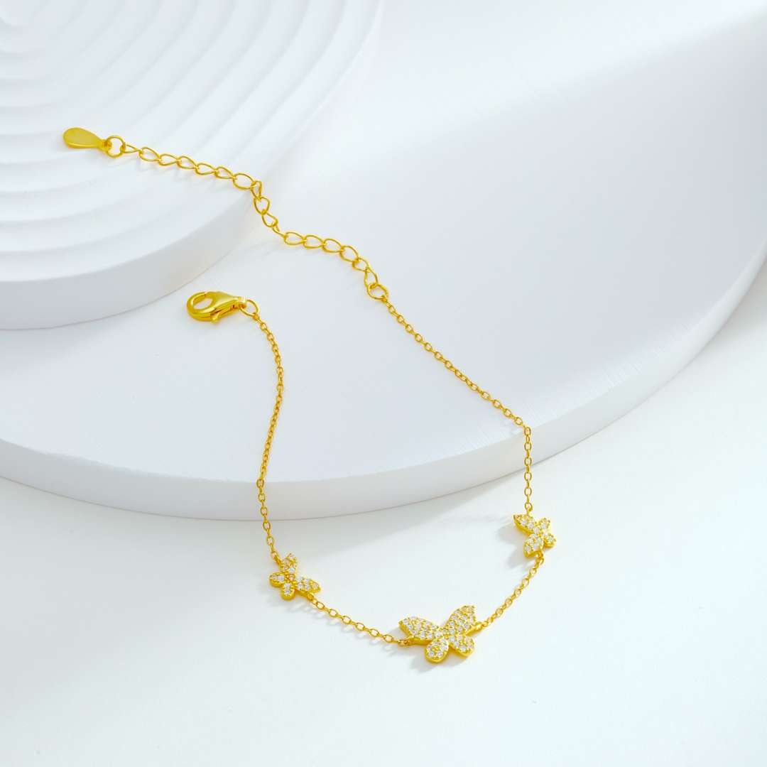 [Okajuri Jewelry]Delicate Butterfly Pendant Bracelet
