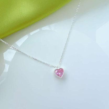 [Okajuri Jewelry]Ornate Heart Shape Necklace