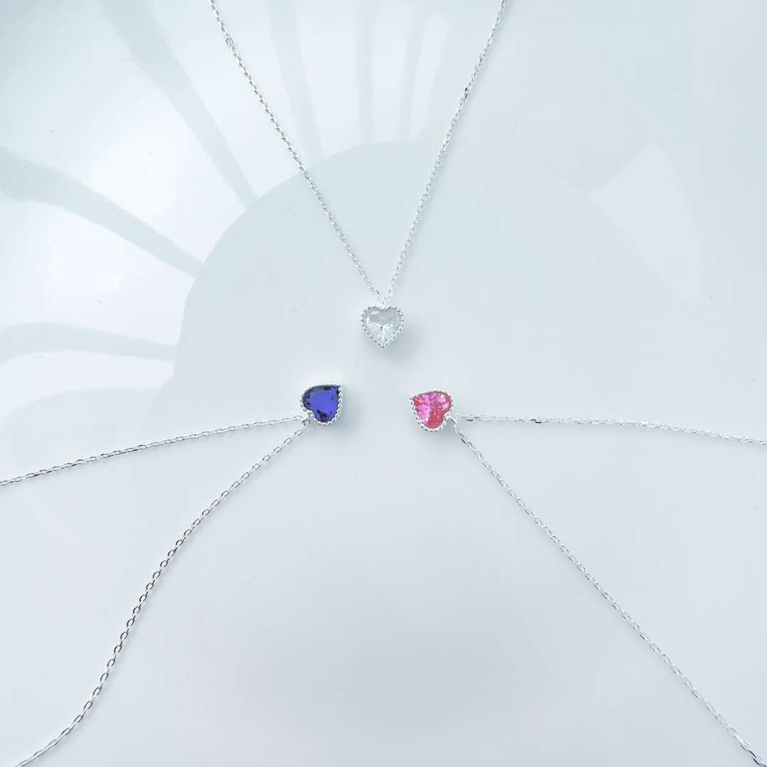 [Okajuri Jewelry]Ornate Heart Shape Necklace
