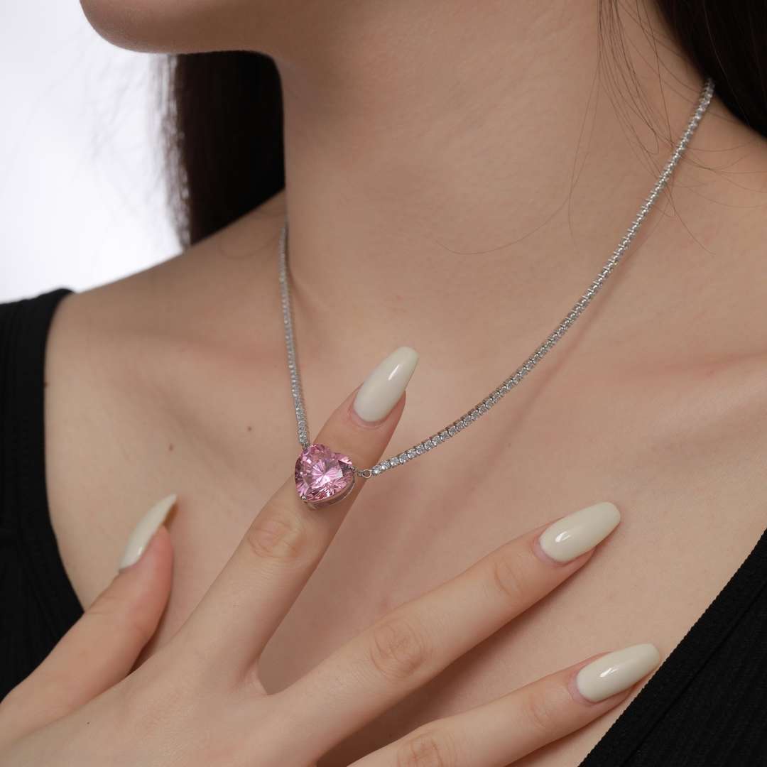 [Okajuri Jewelry]8.0 Carat Versatile Colorful Sweet Heart-Shaped Tennis Necklace