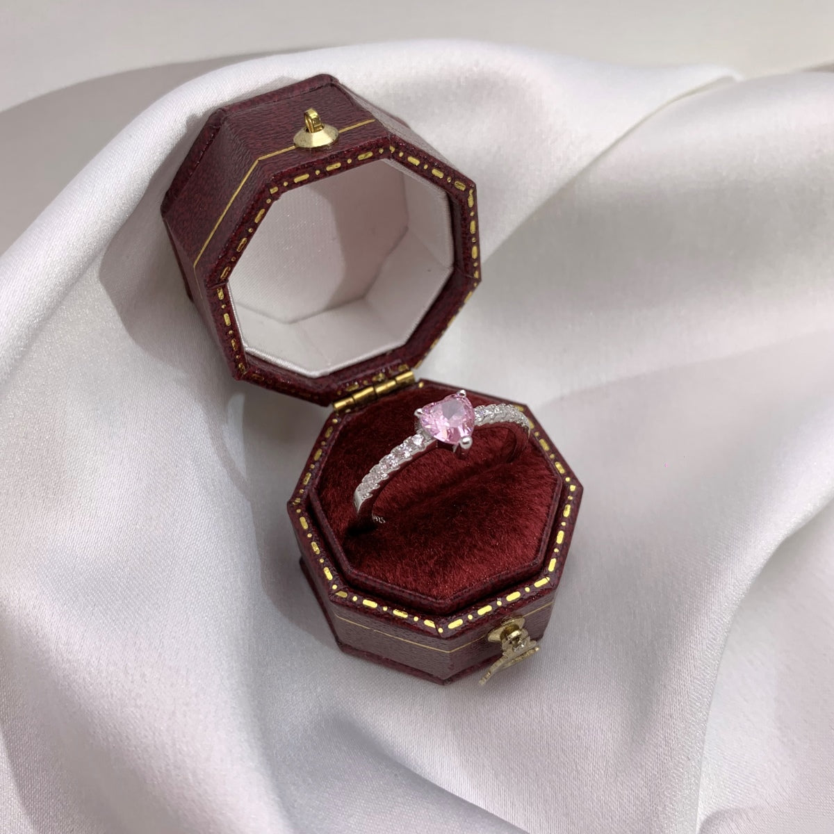 [Okajuri Jewelry]0.5 Carat CaratEternity Charming Heart Shape Lover Ring