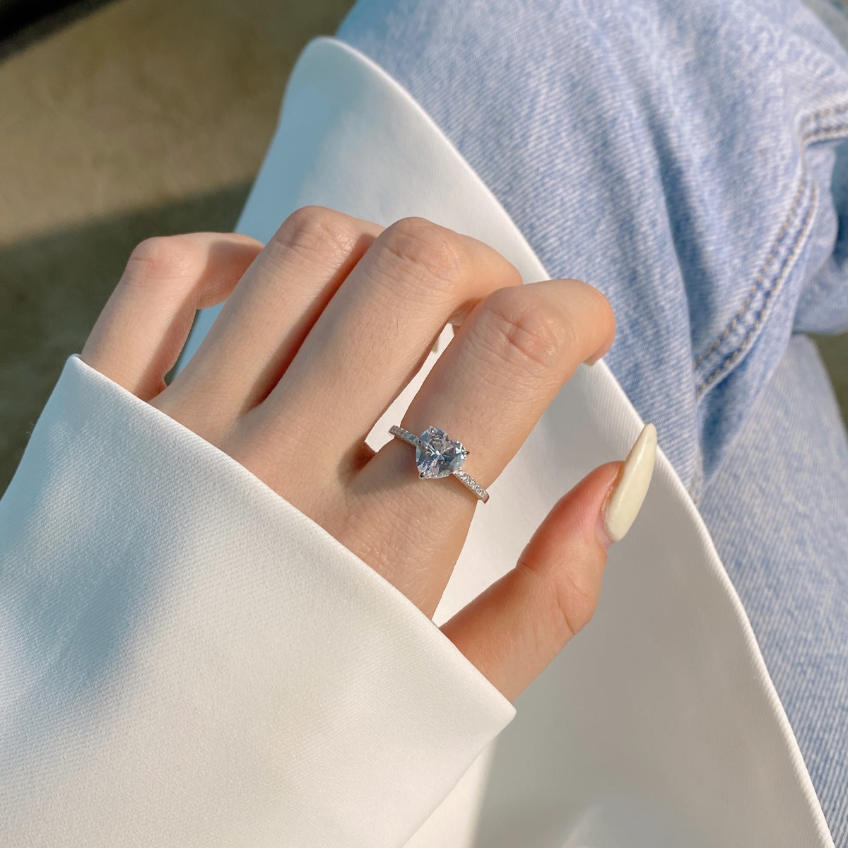 [Okajuri Jewelry]2.0 Carat Dazzling Lustrous Heart Cut Lover Ring