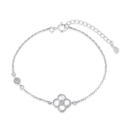 [Okajuri Jewelry]Delicate Four Leaf Clover Bracelet