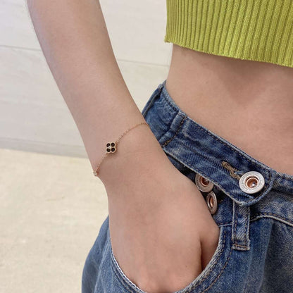 [Okajuri Jewelry]Delicate Four Leaf Clover Bracelet