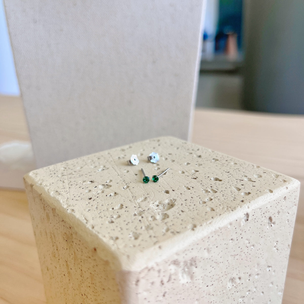 [Okajuri Jewelry]Delicate Solitaire Earrings