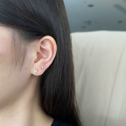 [Okajuri Jewelry]Sparkling Heart Shaped Simple Earrings