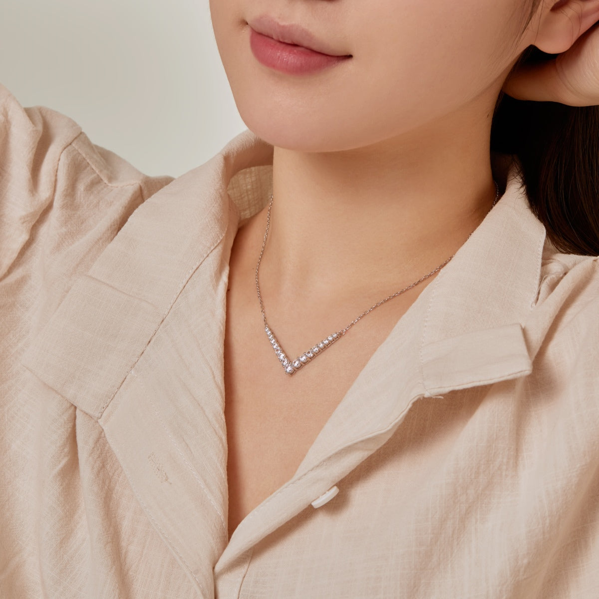 [Okajuri Jewelry]Ornate Round Cut Necklace