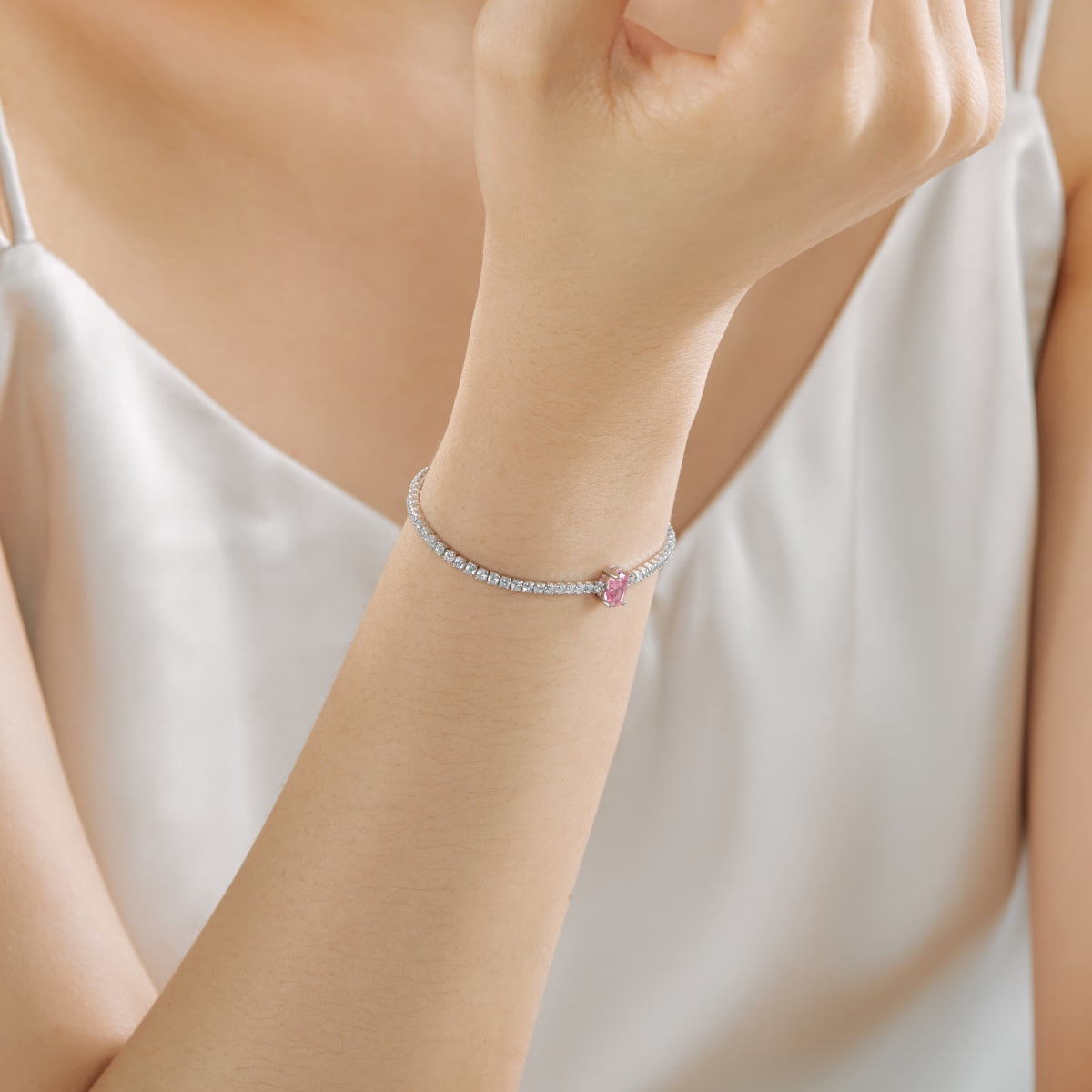 [Okajuri Jewelry]0.75 Carat Exquisite Oval Cut Daily Bracelet