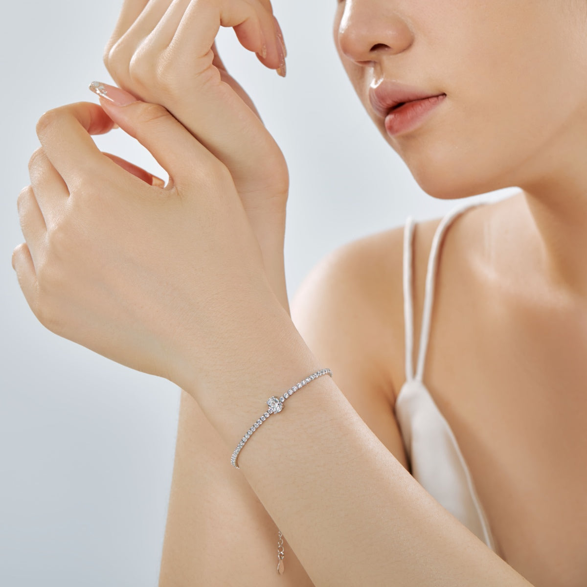 [Okajuri Jewelry]0.75 Carat Exquisite Oval Cut Daily Bracelet