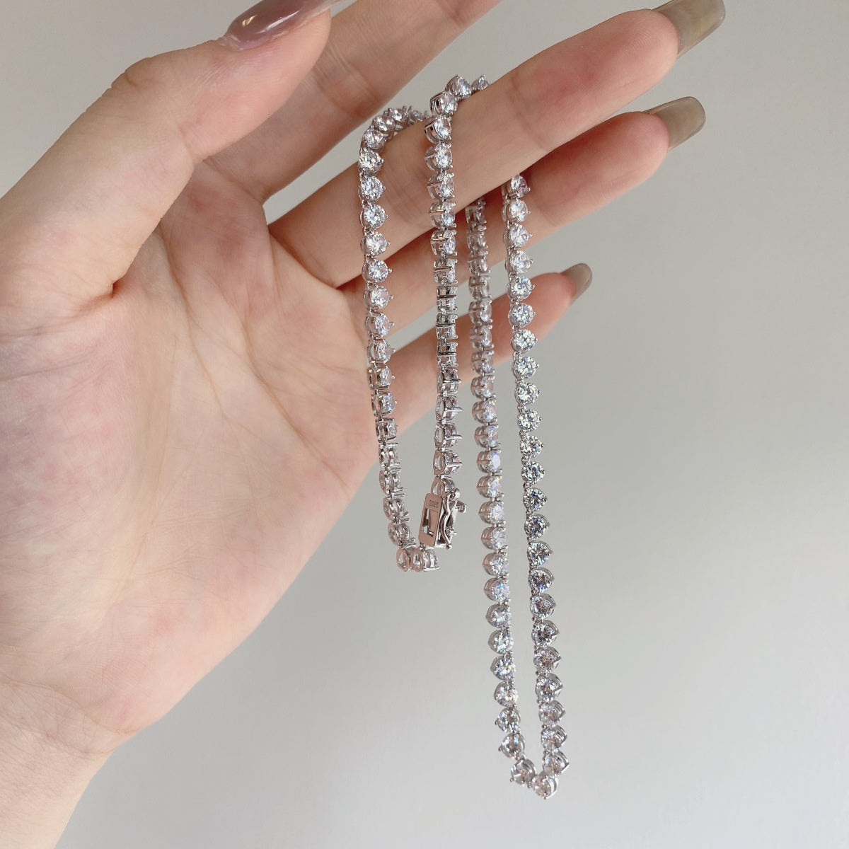 [Okajuri Jewelry]Ornate Heart Cut Tennis Necklace