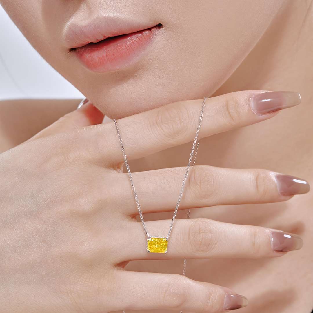 [Okajuri Jewelry]Luxurious Square Shape Colorful Necalack