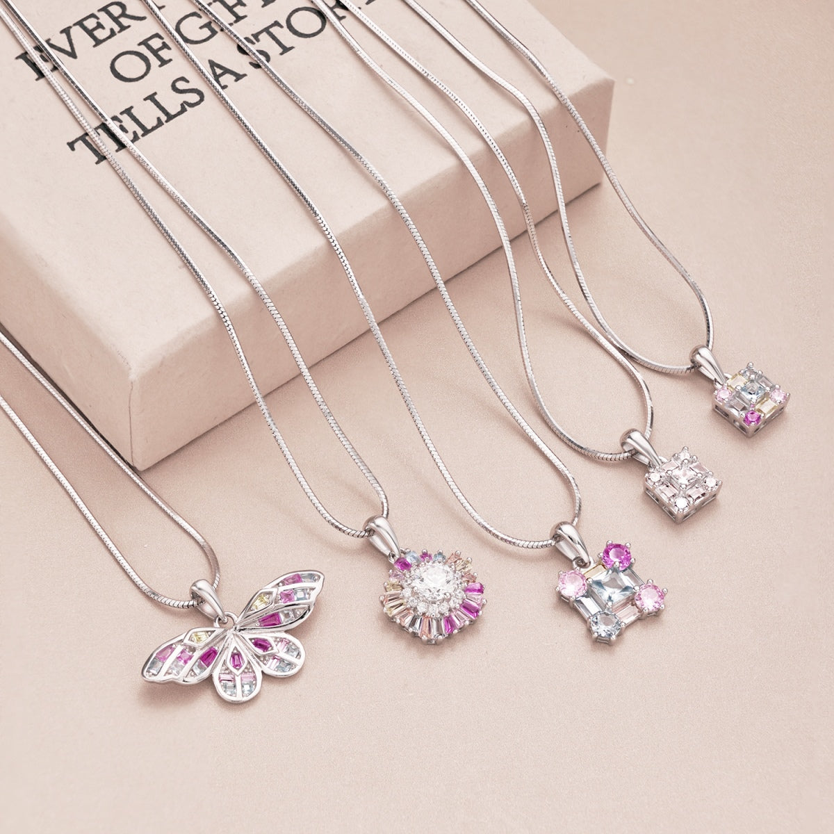 [Okajuri Jewelry]Charming Flower Colorful Necklace