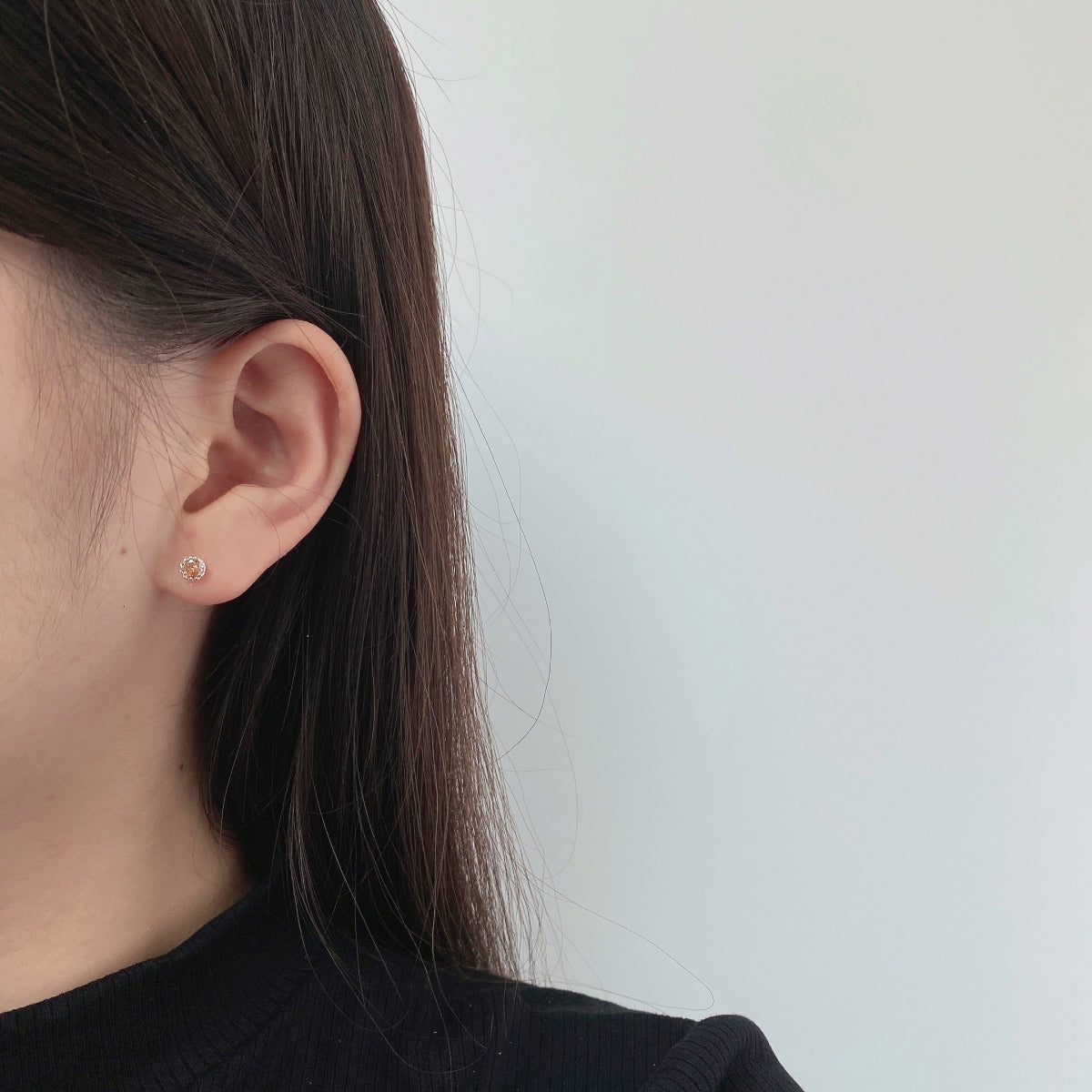 [Okajuri Jewelry]Sparkling Colorful Round Shape Earrings