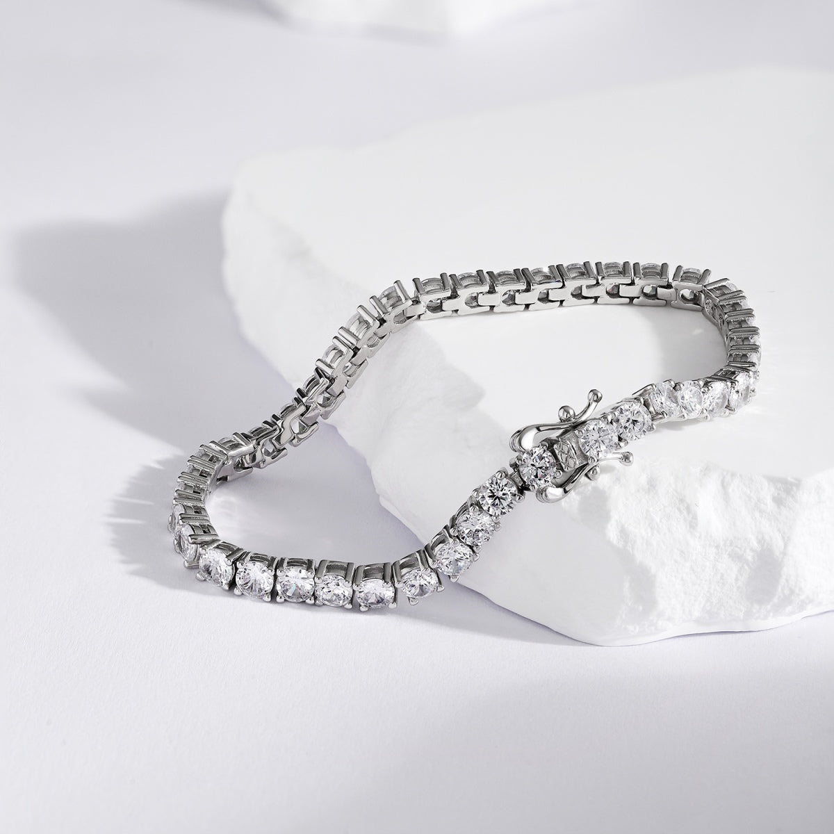[Okajuri Jewelry]Luxurious Ornate Round Cut Tennis Bracelet