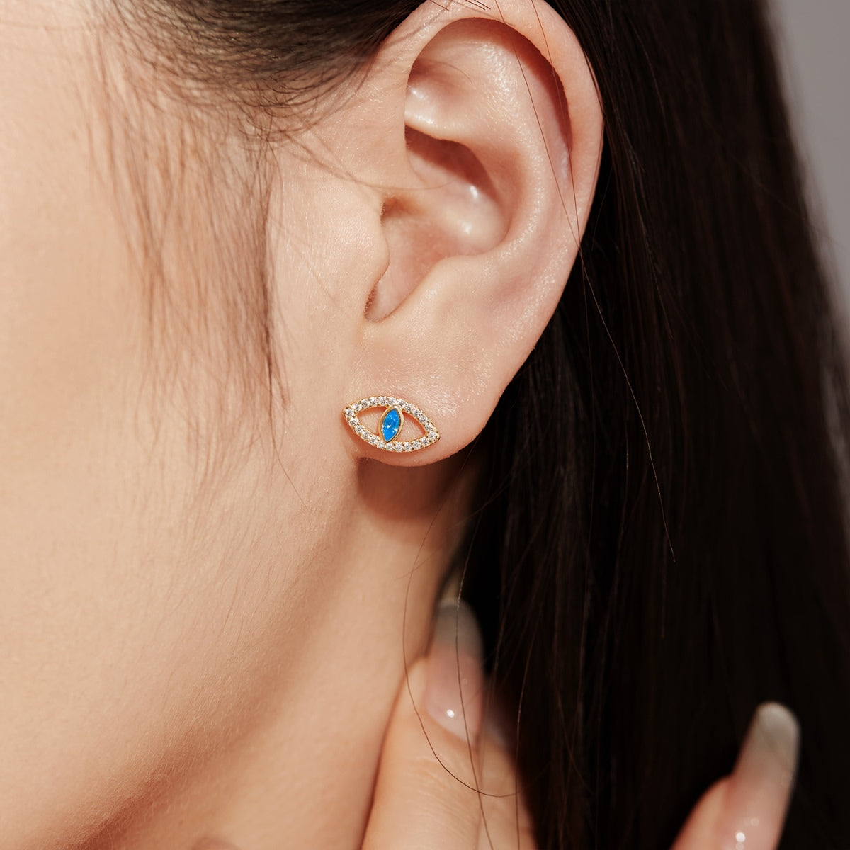 [Okajuri Jewelry]Blue Devil Eyes Hollow Stud Earrings