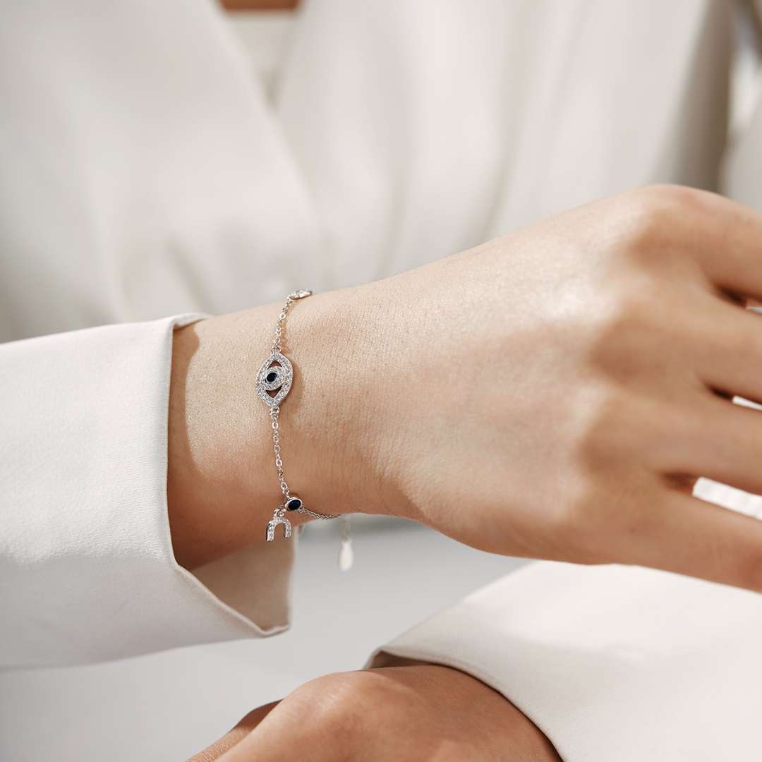 [Okajuri Jewelry]Dainty Eye Shape Necklace