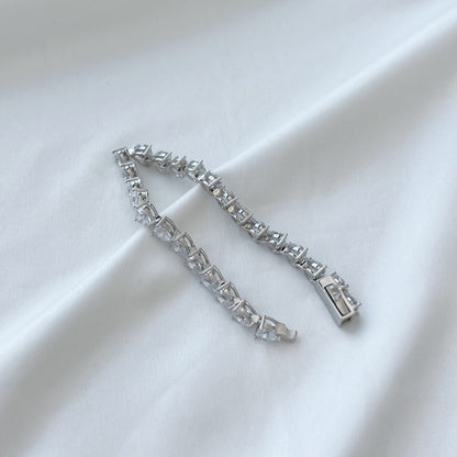 [Okajuri Jewelry]0.75 Carat Elegant Romantic Heart Shape Lover Bracelet