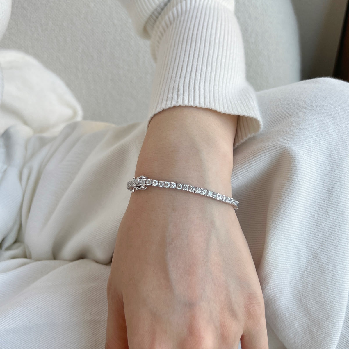 [Okajuri Jewelry]Dainty Charming Round Cut Tennis Bracelet