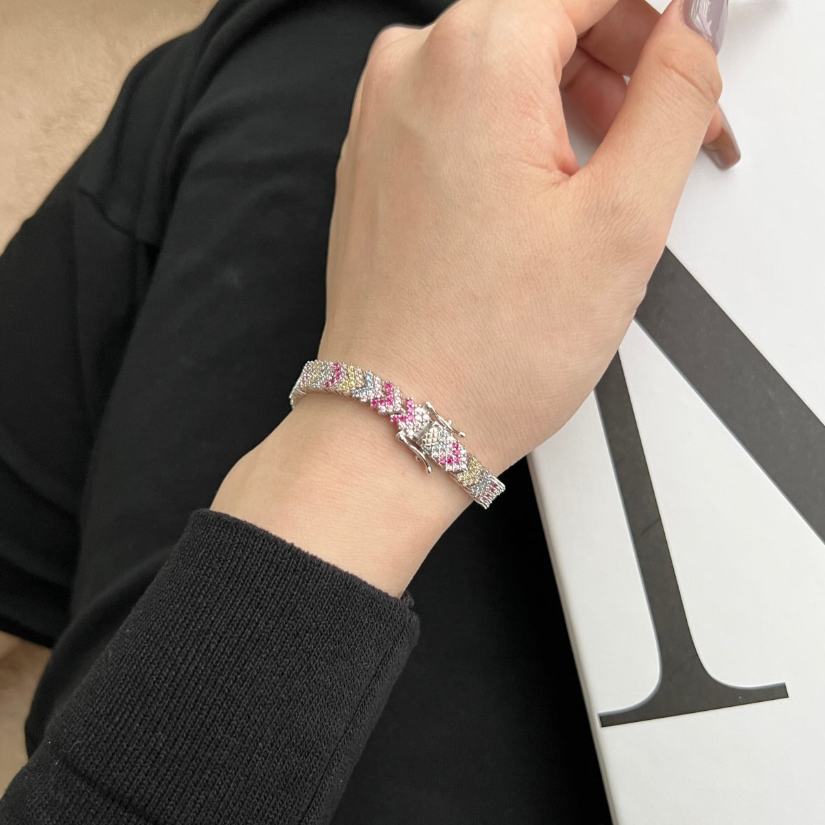 [Okajuri Jewelry]Ornate Sparkling Round Cut Party Bracelet