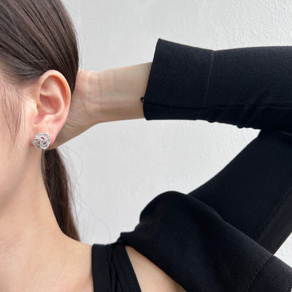 [Okajuri Jewelry]Exquisite Flower Shape Daily Earrings