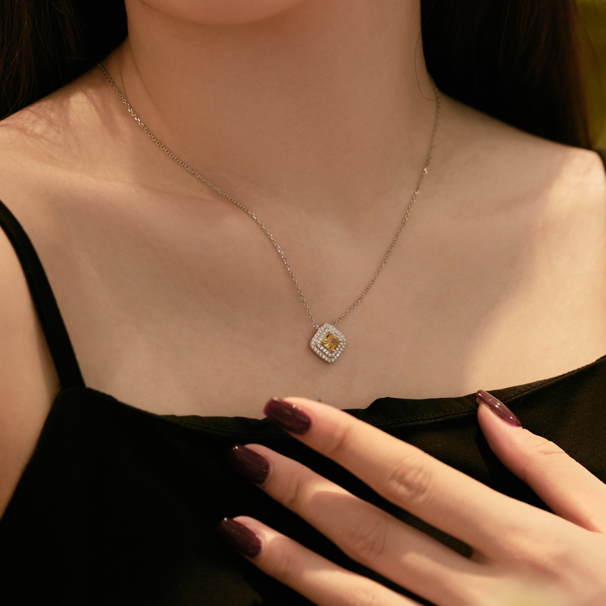 [Okajuri Jewelry]Sparkling Asscher Cut Necklace