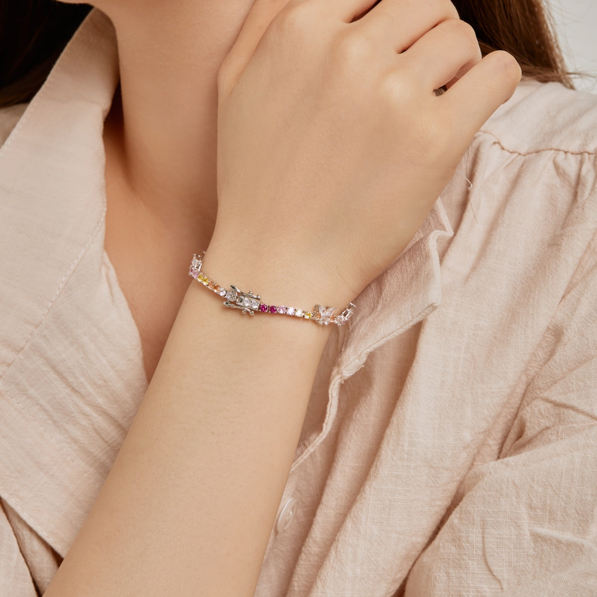 [Okajuri Jewelry]Ornate Colorful Butterfly Shape Round Cut Daily Bracelet