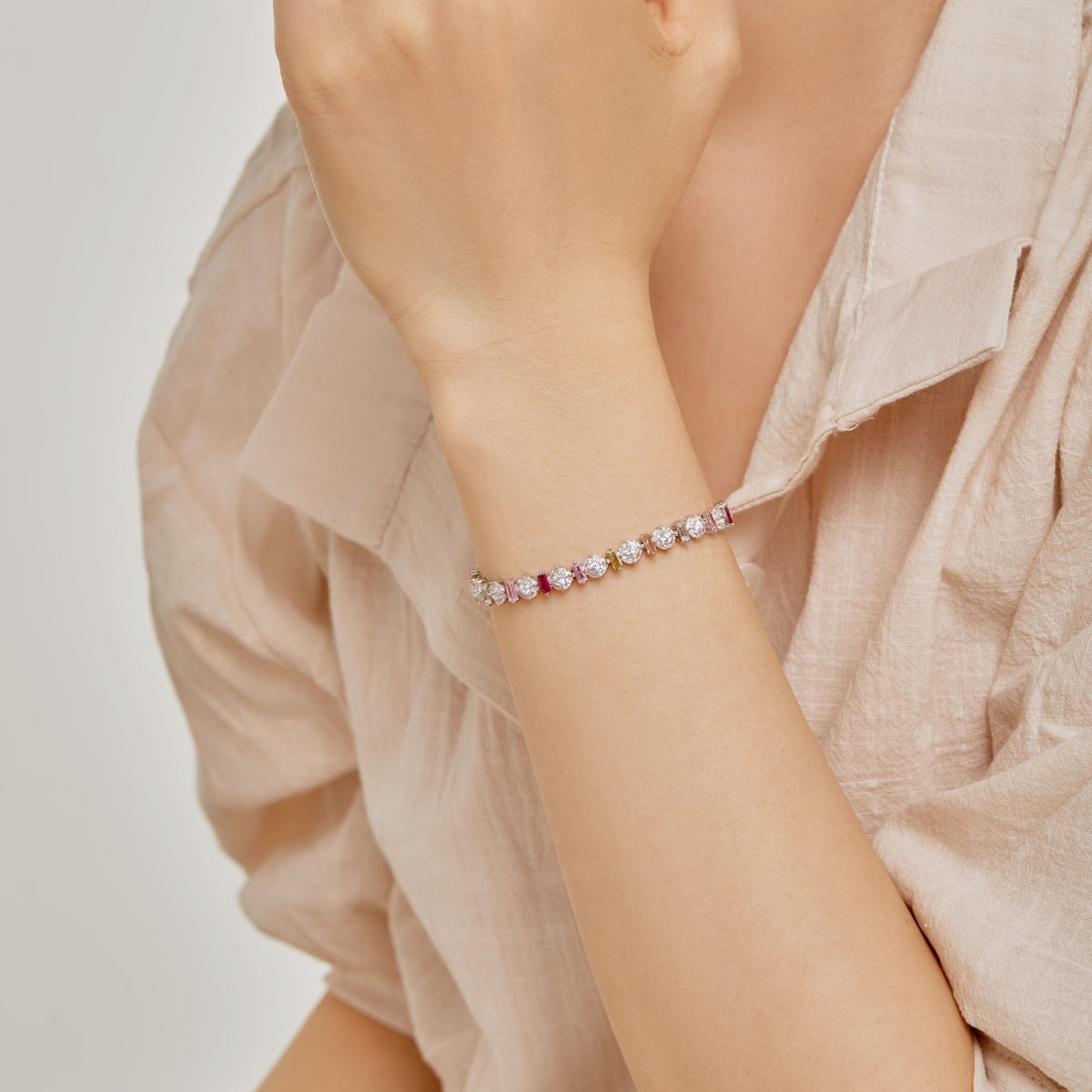[Okajuri Jewelry]Radiant Colorful Round Shape Daily Bracelet