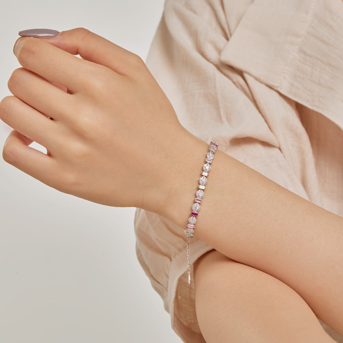 [Okajuri Jewelry]Radiant Colorful Round Shape Daily Bracelet