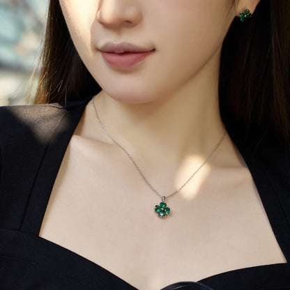 [Okajuri Jewelry]Heart-Shaped Four-Leaf Clover Bead Necklace