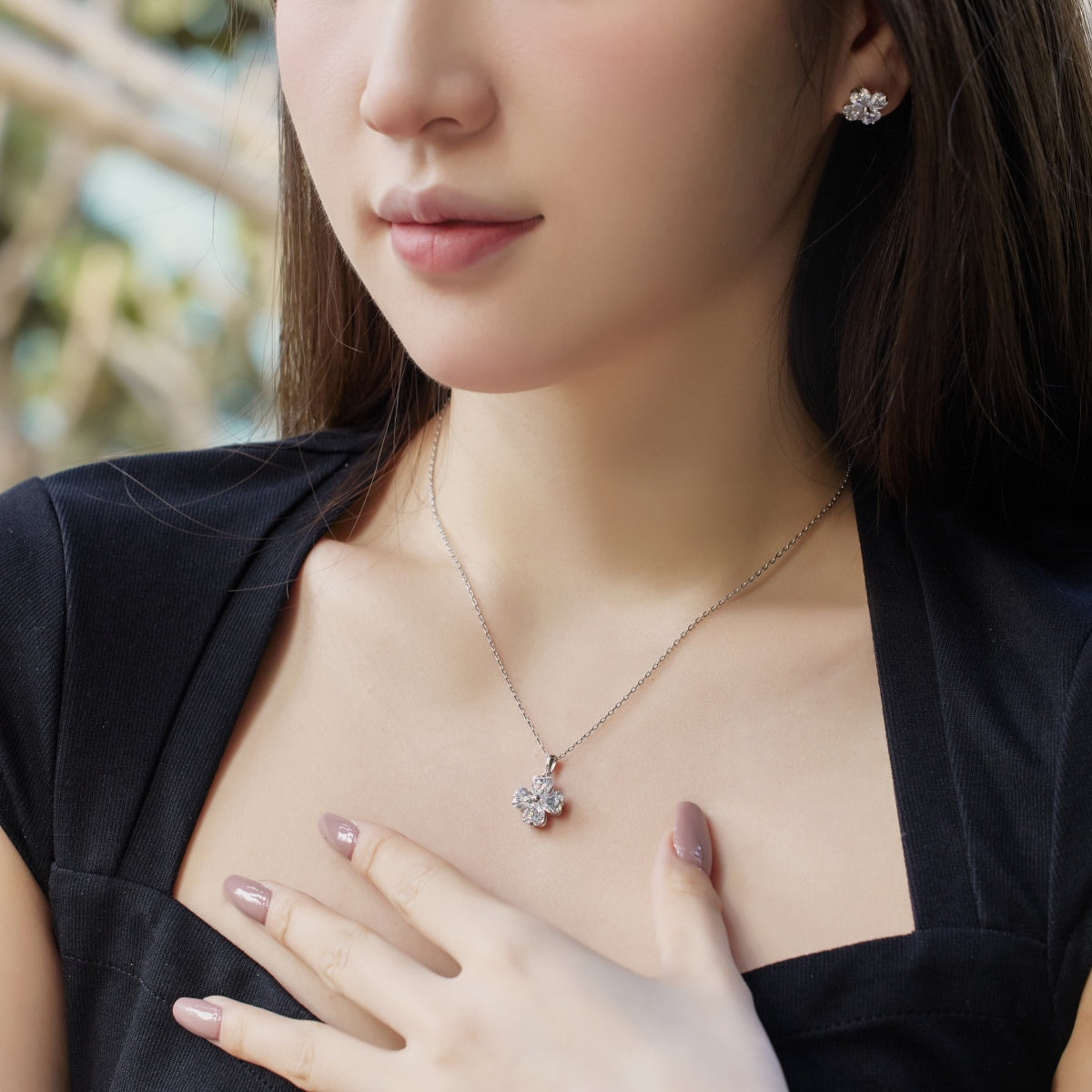 [Okajuri Jewelry]Heart-Shaped Four-Leaf Clover Bead Necklace