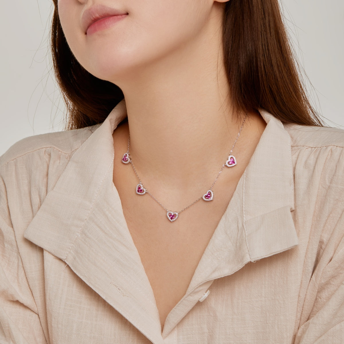 [Okajuri Jewelry]Sparkling Five Heart Necklace