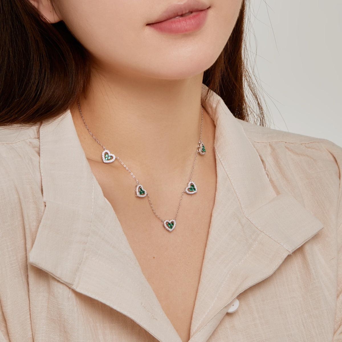 [Okajuri Jewelry]Sparkling Five Heart Necklace