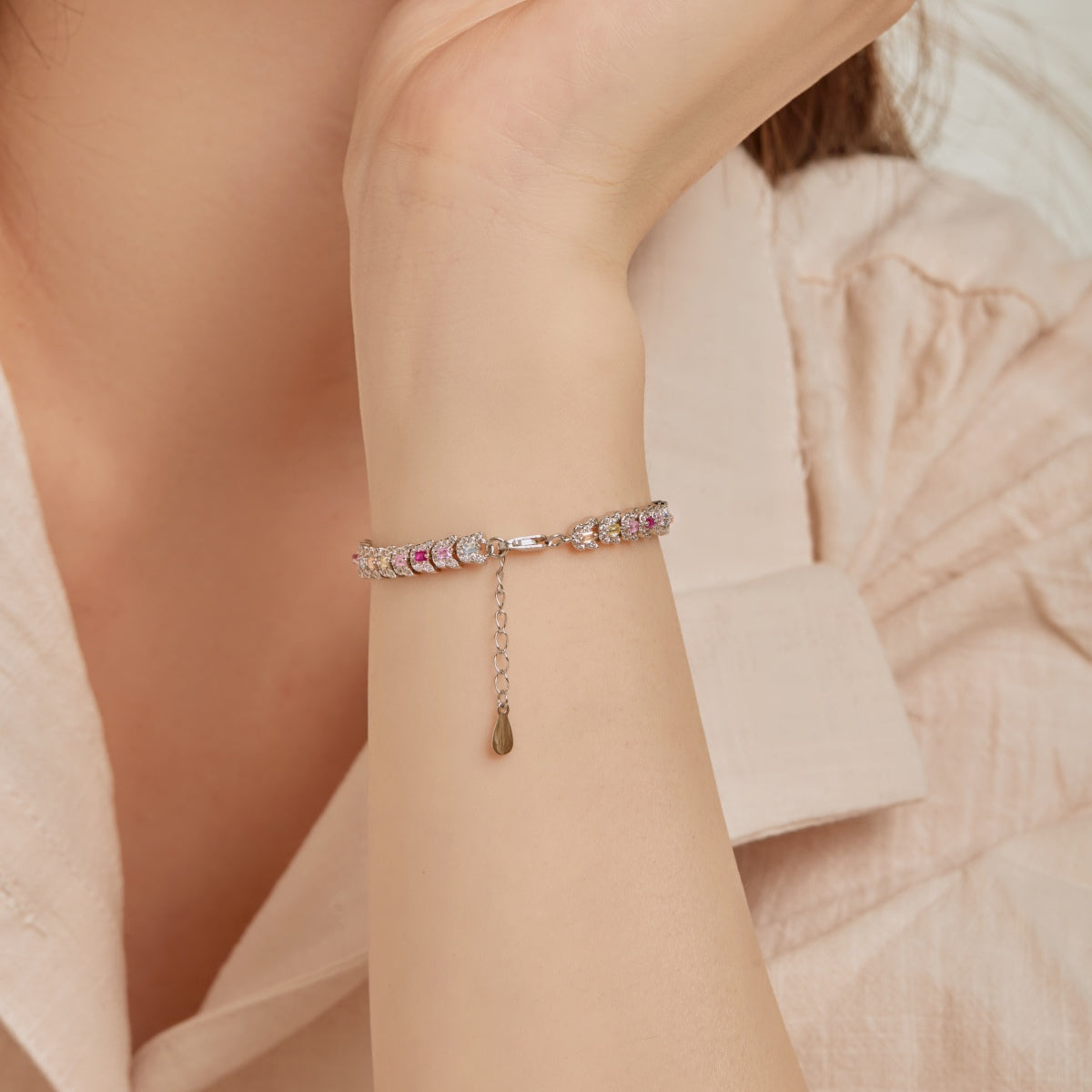 [Okajuri Jewelry]Delicate Colorful Multi Cut Daily Bracelet