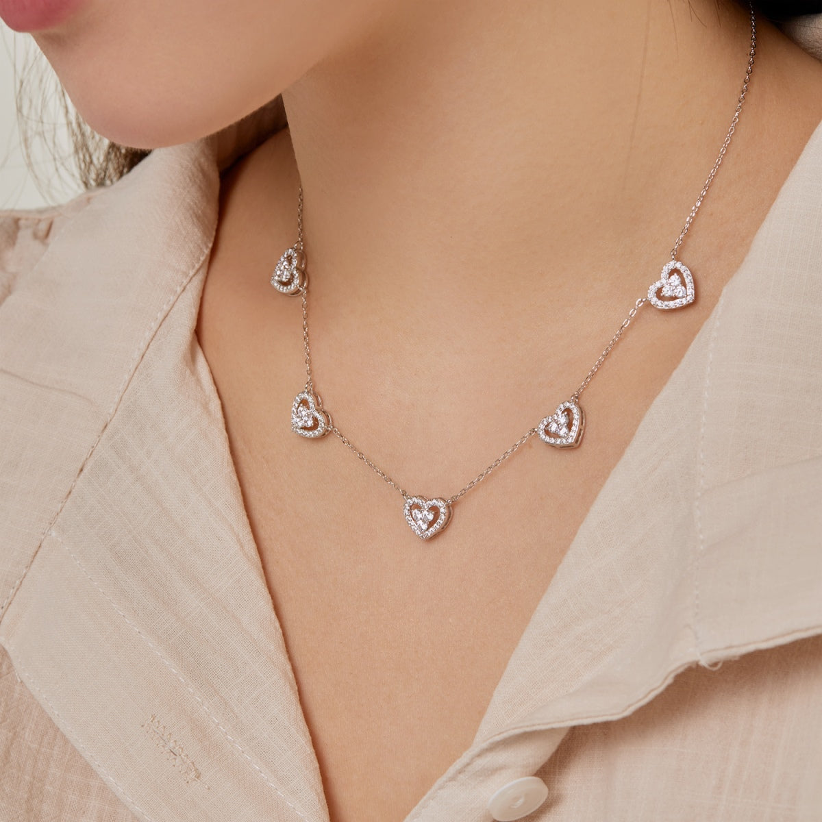 [Okajuri Jewelry]Sparkling Five Heart Necklace