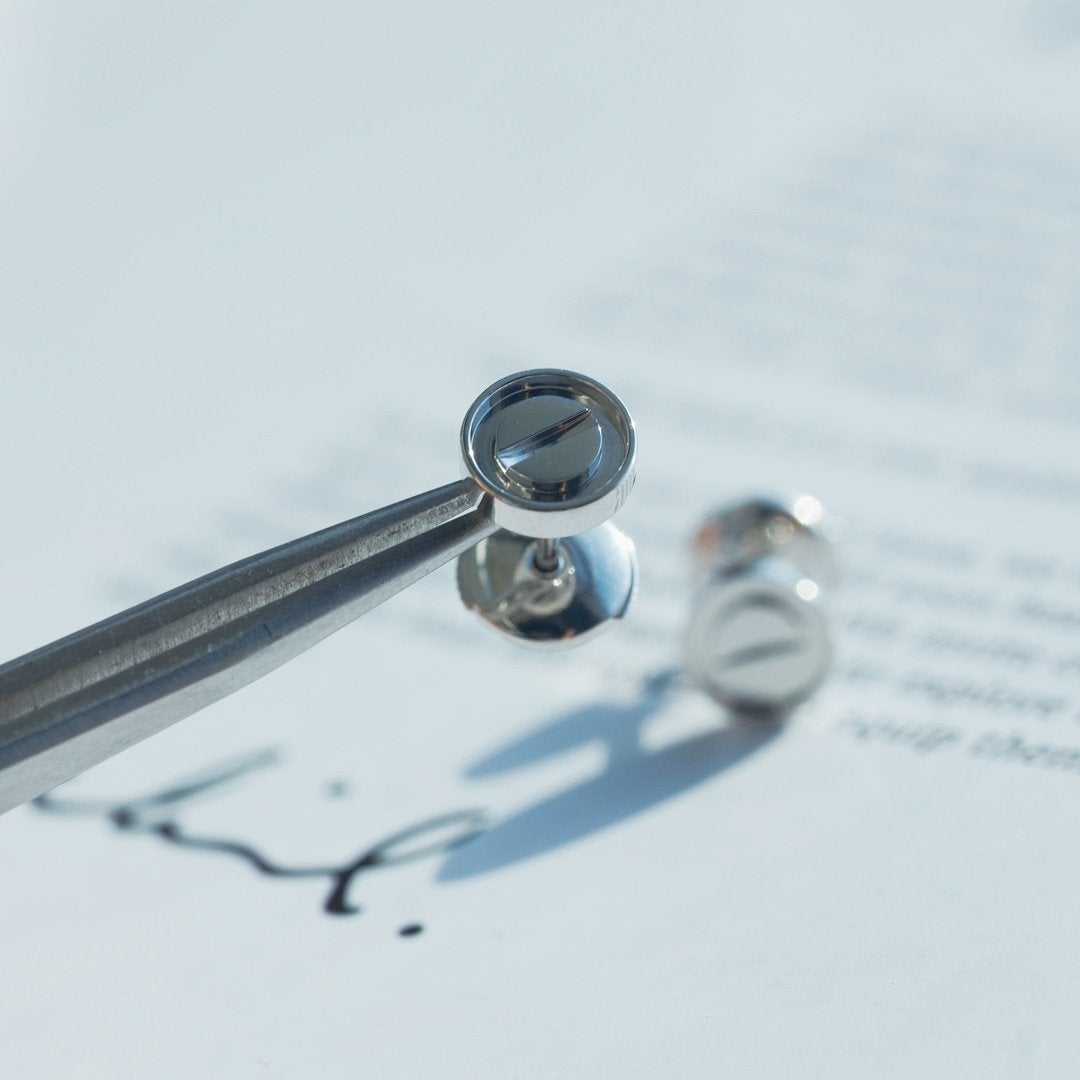 [Okajuri Jewelry]LOVE EARRINGS SILVER 10MM