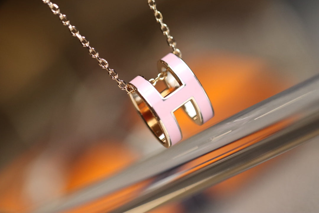 [Okajuri Jewelry]POP H PEDANT PINK GOLD