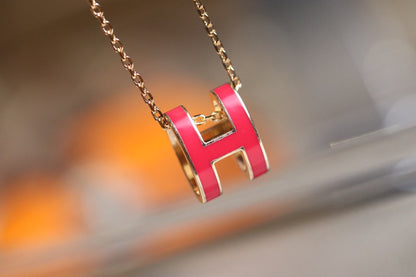 [Okajuri Jewelry]POP H PEDANT PINK GOLD